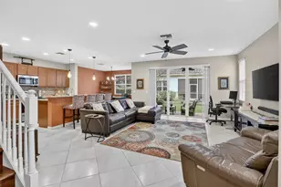 5208 Falcon Trl, Davie, FL 33314 - Photo 7