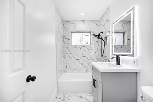 645 NE 149th St, Miami, FL 33161 - Photo 21