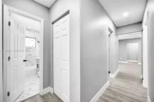 645 NE 149th St, Miami, FL 33161 - Photo 27