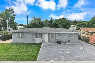 645 NE 149th St, Miami, FL 33161 - Photo 45