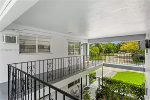 7401 Pines Blvd, Pembroke Pines, FL 33024 - Photo 21