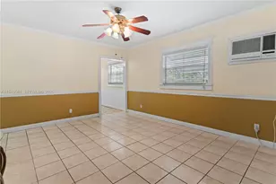 7401 Pines Blvd, Pembroke Pines, FL 33024 - Photo 3