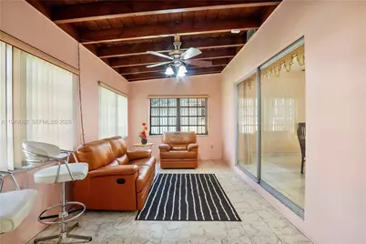 1231 NW 88th St, Miami, FL 33147 - Photo 15