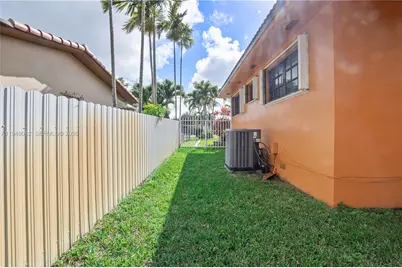 1231 NW 88th St, Miami, FL 33147 - Photo 35
