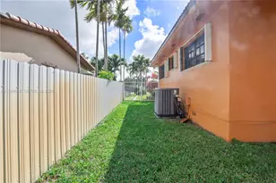 1231 NW 88th St, Miami, FL 33147 - Photo 35