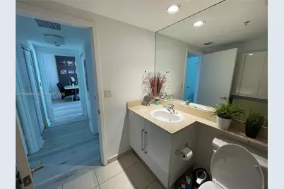 325 S Biscayne Blvd #1115, Miami, FL 33131 - Photo 21