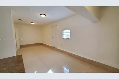 2124 Scott St #EFFICIENCY, Hollywood, FL 33020 - Photo 5