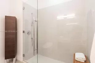 2669 S Bayshore Dr, Miami, FL 33133 - Photo 19