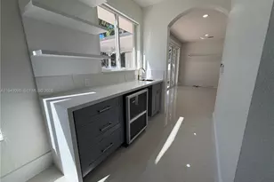 364 SW 188th Ave, Pembroke Pines, FL 33029 - Photo 57