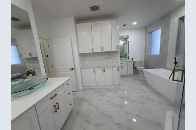 364 SW 188th Ave, Pembroke Pines, FL 33029 - Photo 75