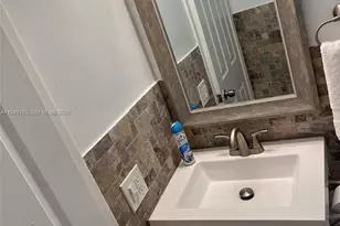 750 Pennsylvania Ave, Miami Beach, FL 33139 - Photo 17