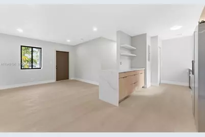 1630 NW 14th Ct, Fort Lauderdale, FL 33311 - Photo 9