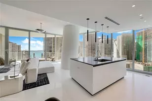 300 Biscayne Blvd Way, Miami, FL 33131 - Photo 1