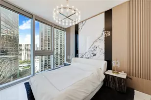 300 Biscayne Blvd Way, Miami, FL 33131 - Photo 13