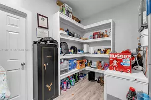 2614 SE 13th St, Homestead, FL 33035 - Photo 25