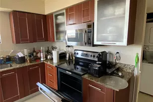 3300 NE 191st St, Aventura, FL 33180 - Photo 17