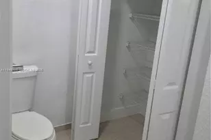 2101 Belmont Ln, North Lauderdale, FL 33068 - Photo 25