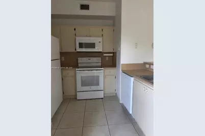 7250 NW 114th Ave #207, Doral, FL 33178 - Photo 3