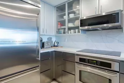 540 West Ave #411, Miami Beach, FL 33139 - Photo 11