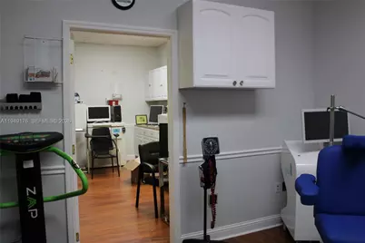 [Address not provided], Miami Lakes, FL 33016 - Photo 7