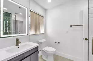 8419 NW 55th Ct, Coral Springs, FL 33067 - Photo 21