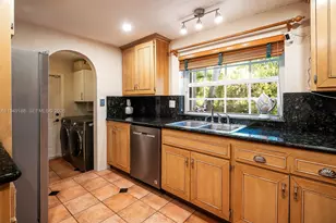 1315 Granada Blvd, Coral Gables, FL 33134 - Photo 19