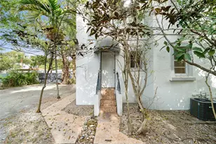 3262 Elizabeth St, Miami, FL 33133 - Photo 13