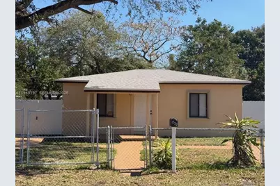 832 NW 16th Ter, Fort Lauderdale, FL 33311 - Photo 1