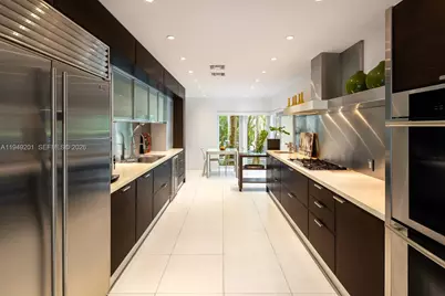 5907 Riviera Dr, Coral Gables, FL 33146 - Photo 13