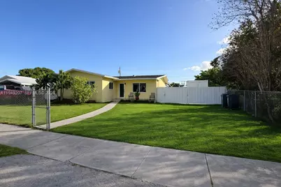 11930 SW 187th Ter, Miami, FL 33177 - Photo 1