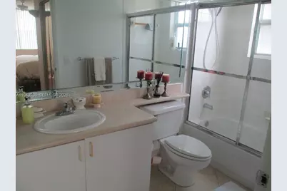 19901 E Country Club Dr #2202, Aventura, FL 33180 - Photo 9
