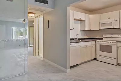 2200 Springdale Blvd #110, Palm Springs, FL 33461 - Photo 11