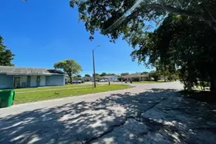 2216 NW 15th Ave, Fort Lauderdale, FL 33311 - Photo 7