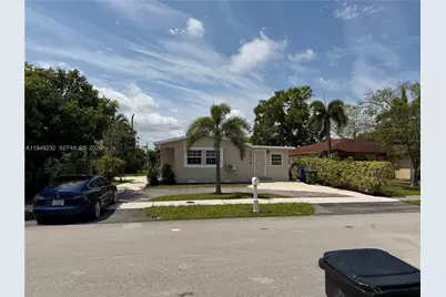 2910 NW 25th St, Fort Lauderdale, FL 33311 - Photo 7