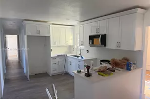 2910 NW 25th St, Fort Lauderdale, FL 33311 - Photo 17