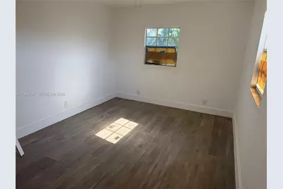 2910 NW 25th St, Fort Lauderdale, FL 33311 - Photo 23