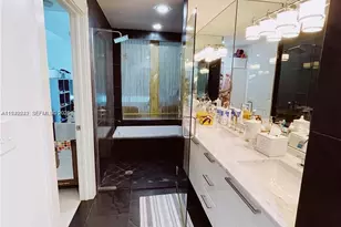 900 Biscayne Blvd, Miami, FL 33132 - Photo 21