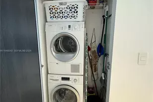 900 Biscayne Blvd, Miami, FL 33132 - Photo 23