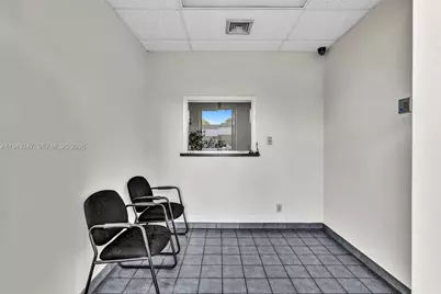 2021 Coolidge St #107, Hollywood, FL 33020 - Photo 15