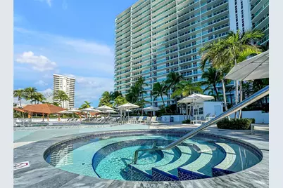 100 Bayview Dr #408, Sunny Isles Beach, FL 33160 - Photo 41