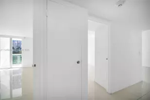100 Bayview Dr, Sunny Isles Beach, FL 33160 - Photo 27