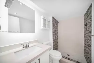 100 Bayview Dr #408, Sunny Isles Beach, FL 33160 - Photo 25