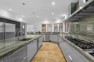 1710 S Miami Ave, Miami, FL 33129 - Photo 17