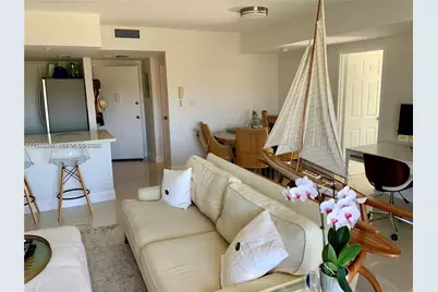 8400 Byron Ave #4F, Miami Beach, FL 33141 - Photo 17