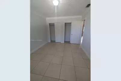 2323 Van Buren St #106, Hollywood, FL 33020 - Photo 7