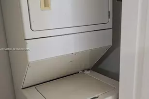 2323 Van Buren St, Hollywood, FL 33020 - Photo 5