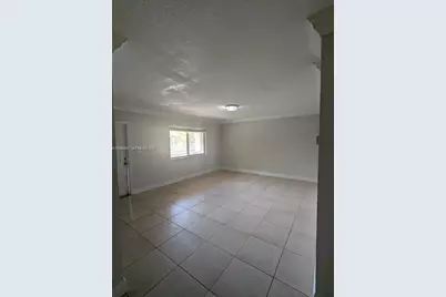 2323 Van Buren St #106, Hollywood, FL 33020 - Photo 3