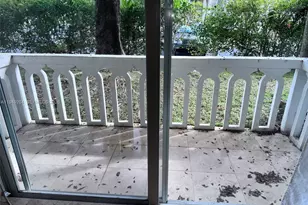 100 Edgewater Dr, Coral Gables, FL 33133 - Photo 27