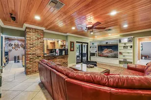18975 SW 224th St, Miami, FL 33170 - Photo 25