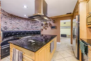 18975 SW 224th St, Miami, FL 33170 - Photo 31